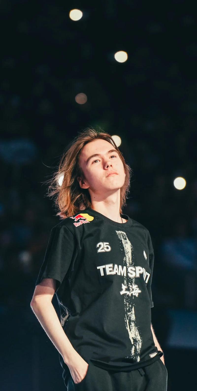 【lpl战报】RNG 2-0 UP：RNG状态回暖 Cryin直面老东家遗憾落败