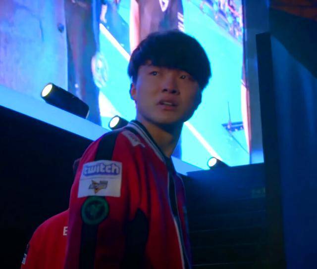 Falcons , FaZe, aurora , 和 FURIA Esports 距离 FISSURE Playground 2 资格赛仅一步之遥
