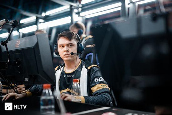 Uzi 发布：非常开心 LPL 全明星之旅，见到了许多老朋友